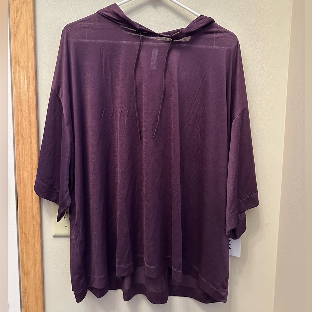 Athleta vapor hooded tee NWT